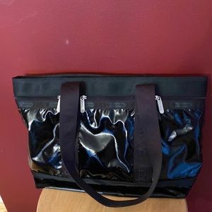 LeSportsack Tote. Black. Lustrous